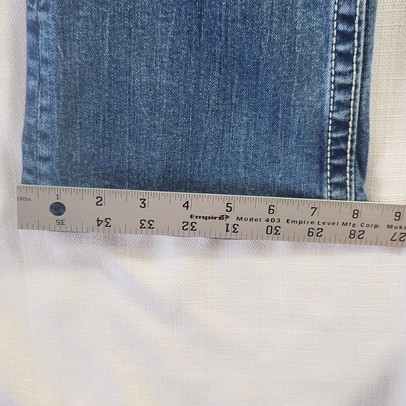 Vigoss Medium Wash Heritage Fit Boot Cut  Size 4 EUC - Picture 12 of 16